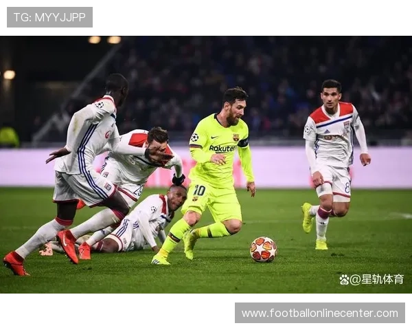 欧冠焦点战豪门对决梅西与罗纳尔多时代落幕新星崛起引爆足坛格局变革